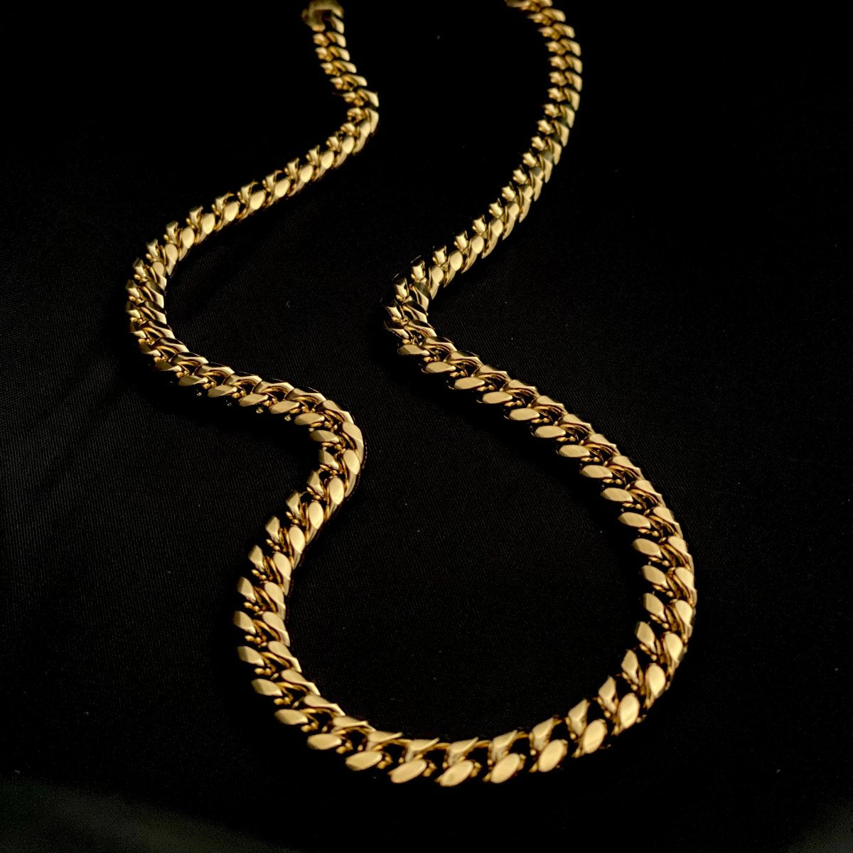 Miami Cuban Chain 8mm - Yellow Gold